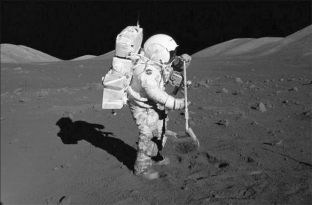 В США женщина намерена отсудить у NASA лунную пыль