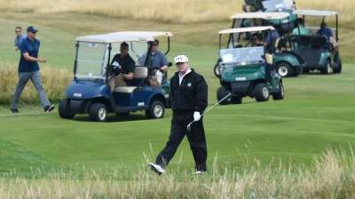 Над гольф-клубом Трампа перехватили самолет-нарушитель