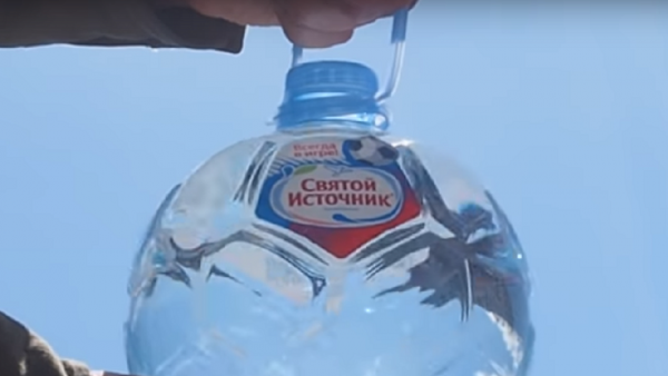Посвященная ЧМ-2018 бутылка воды оказалась пожароопасной