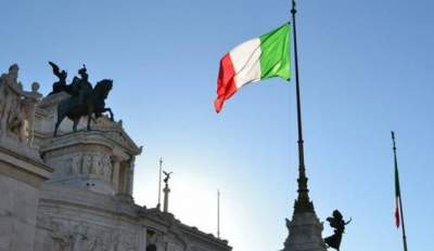 Италия отказалась менять бюджет по требованию ЕС