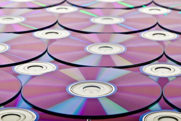 Технологии «умирают»: Продажи DVD и Blue-Ray снизились вдвое за последние пять лет